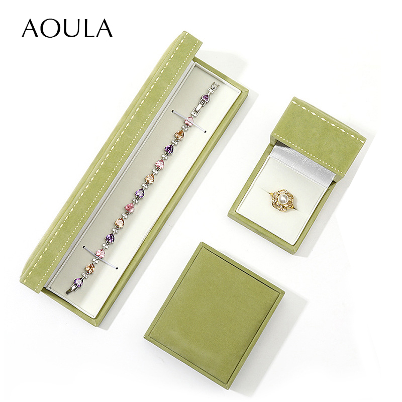 Anello di lusso Orecchini Coll - Travel Accessories Wholesale recensione e prezzo