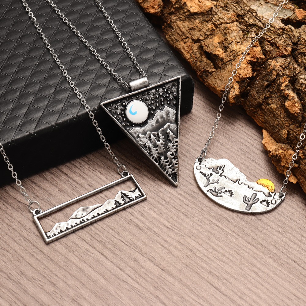 New Mountain Range Pine Trees  - Travel Accessories Wholesale recensione e prezzo