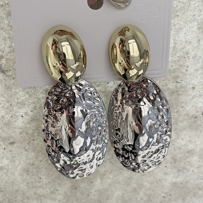 Orecchini pendenti ovali in me - Travel Accessories Dropshipping recensione e prezzo