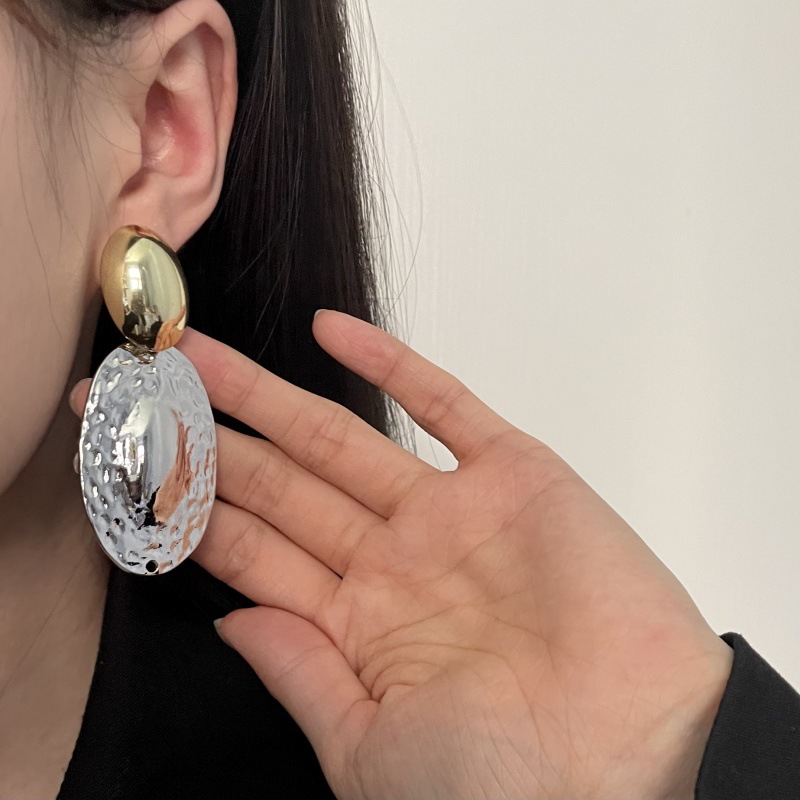 Orecchini pendenti ovali in me - Travel Accessories Dropshipping recensione e prezzo