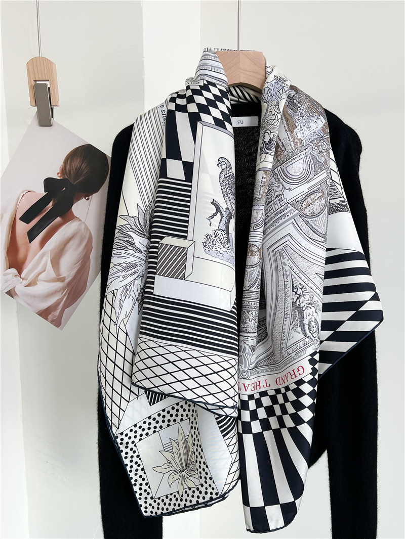 Grandi Sciarpe di Seta di Marc - Travel Accessories Designer recensione e prezzo