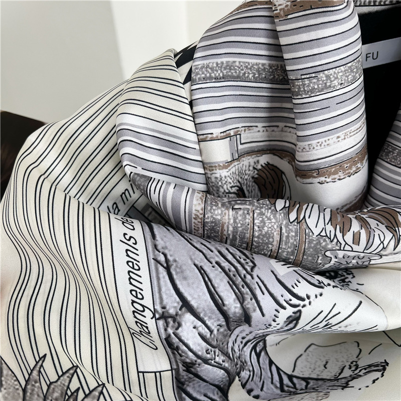 Grandi Sciarpe di Seta di Marc - Travel Accessories Designer recensione e prezzo