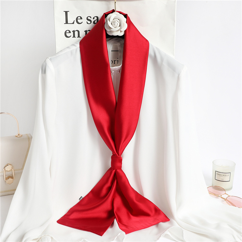 Sciarpa Lunga in Seta Rossa Ti - Travel Accessories Neck recensione e prezzo